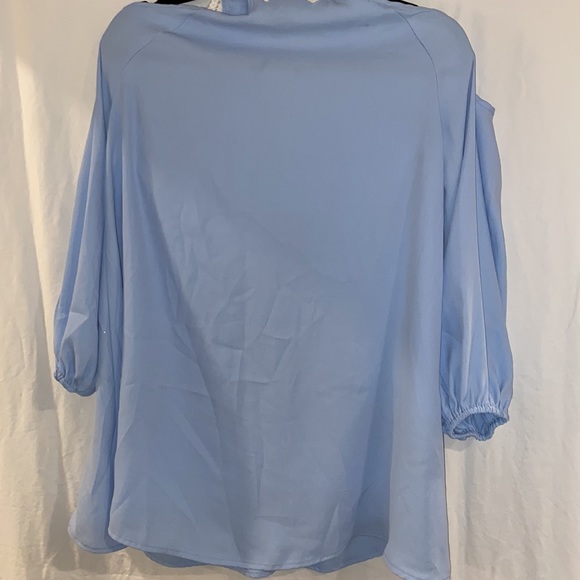 ✨ Blue Cold Shoulder Top - Picture 4 of 5